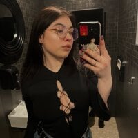 Velvet-Vixen's Avatar Pic