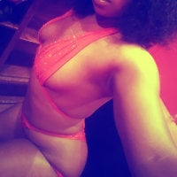 YoniiBxxxn Offline chat-huone