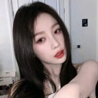 -689-yiyi- webcam