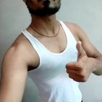 Desiboy112233's Offline Chat Room