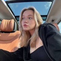 SilviaHankins' Avatar Pic