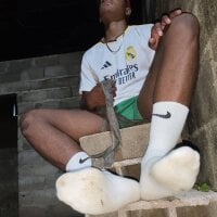 PIG_Spitfeetdirty avatar