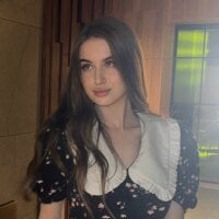 Lilly_ColinsLive Webcam