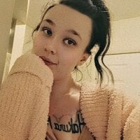 Italian_Dipped's Offline Chat Room