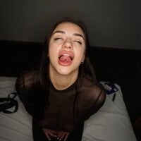 LizaNaive's Profile Pic