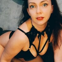 LEAsquirt91 naked strip on webcam for live sex chat