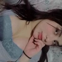 غرفة دردشة ariell_live دون اتصال