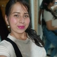 MonaDeOjosVerdes_Live Webcam