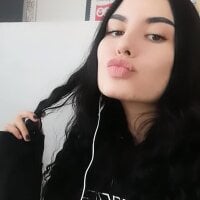 SusanHillz's Offline Chat Room