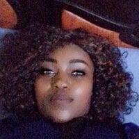 _BiancaNicole's Offline Chat Room