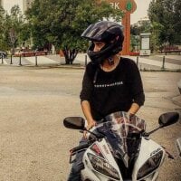 xxxsexte's Offline Chat Room