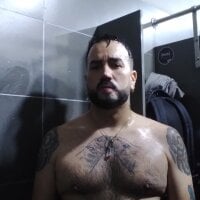 DaddyBear__ webcam model