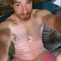 embarrassedsissyboii webcam