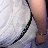 lucasschlong's Offline Chat Room