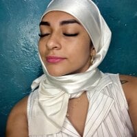 CelestSkyy webcam model