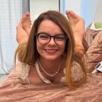 Foxy_Wett Cam Model Profile | Stripchat