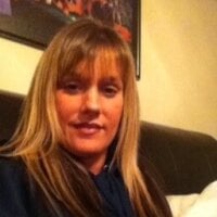 غرفة دردشة MackenzieRivers دون اتصال