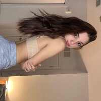 Hannahbabyxn Offline chat-huone