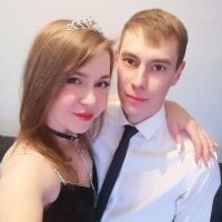 Megan_Alex's Offline Chat Room