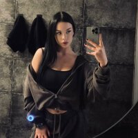 WilonaCarvell's Offline Chat Room