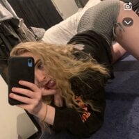 Lottieknight webcam