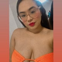 AMELIA_GRAY1 webcam model