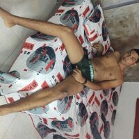 Inocente_00 Offline chatroom