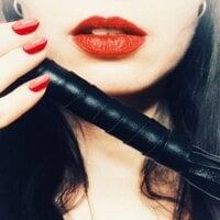 Miss_Hot_Lips' Offline Chat Room