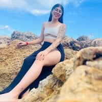 Carolinecute webcam model
