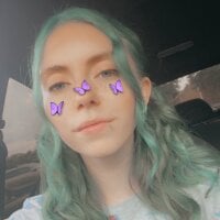 LuvLaceyXXO offline chatrum