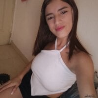 Heatinthepleace's Sex Videos & Recorded Cam Shows | Stripchat