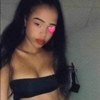 LittleebonymommyLive Webcam