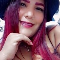 Angiiee_bbw webcam model