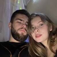 Couplexxhoney fully nude on webcam for live porn video chat