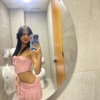 Emma_xooxo model avatar