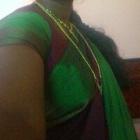 tamilflowers Adlı Modelin Çevrimdışı Sohbet Odası