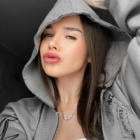 Malika_Lisan webcam model