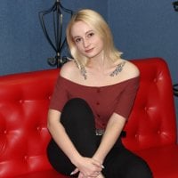 Lissa_Ava's Offline Chat Room