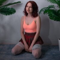 غرفة دردشة ariel_jade دون اتصال
