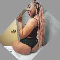 NastyLilFreak's Offline Chat Room