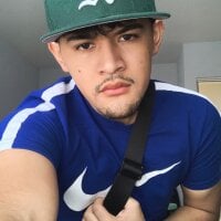 SkinnyFlakk_