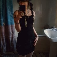 CherriFoXx's Offline Chat Room