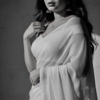 Aaliya02 webcam model