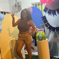 Olena_hot10 webcam model