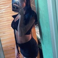 Nanny_77morena webcam model
