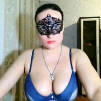 NikLara's Offline Chat Room