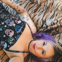 Maeven_Mab webcam model
