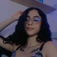 Cleo_piper webcam model