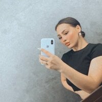 Kristy_Diamond Offline Chatraum