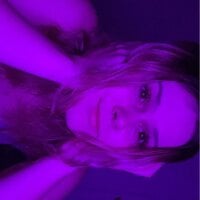 Offline chatovací místnost Bootyboots18